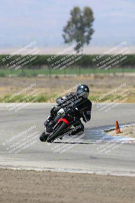 media/May-25-2025-Lets Ride (Sun) [[0ff033e448]]/C Group/1140am (Grapevine)/